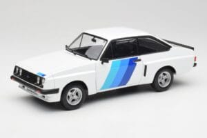 Ford Escort Mk2 RS 2000 X-Pack Diamond Fehér & Kék Decor MCG 1:18 MCG18351 Fém
