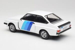 Ford Escort Mk2 RS 2000 X-Pack Diamond Fehér & Kék Decor MCG 1:18 MCG18351 Fém – 5. kép a 6-ből