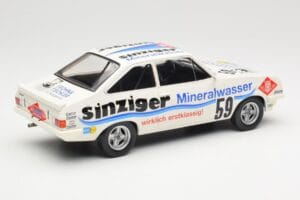 Ford Escort Mk2 RS2000 #59 H. Heyer / A. Hahne / K. Ludwig 24 Hours Nürburgring 1982 MCG 1:18 MCG18438R Fém – 2. kép a 6-ből