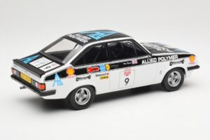 Ford Escort Mk2 RS2000 #9 R. Clark / S. Porter Tour of Britain 1976 MCG 1:18 MCG18437R Fém – 2. kép a 6-ből