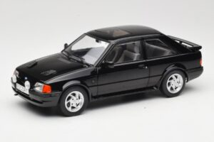 Ford Escort Mk4 RS Turbo S2 Fekete MCG 1:18 MCG18546 Fém