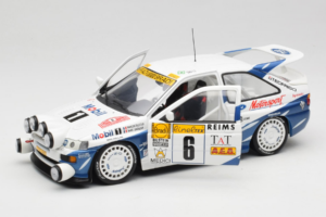 Ford Escort RS Cosworth Mobil 1 #6 F. Delecour / D. Grataloup Rally Monte Carlo Night Version Winner 1994 UT Models 1:18 3945 – 2. kép a 8-ből