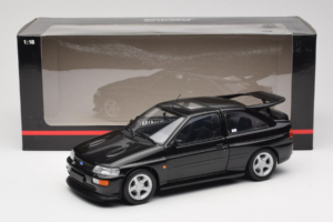 Ford Escort RS Cosworth Black Metallic Minichamps 1:18 150089020 Fém – 8. kép a 8-ből