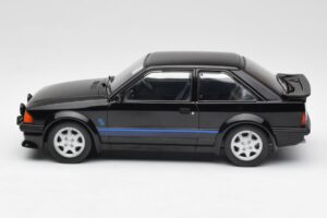 Ford Escort RS Turbo Diana Hercegnő Személyes Autója Fekete MCG 1:18 MCG18420 Fém – 3. kép a 6-ből