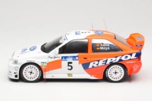 Ford Escort WRC #5 C. Sainz / L. Moya Winner Acropolis Rally 1997 IXO 1:18 18RMC172A Fém – 3. kép a 6-ből