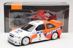 Ford Escort WRC #5 C. Sainz / L. Moya Winner Acropolis Rally 1997 IXO 1:18 18RMC172A Fém – 6. kép a 6-ből