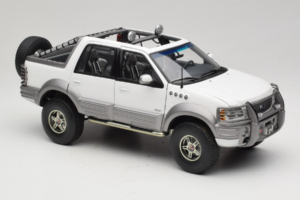 Ford Expedition Himalaya White AUTOart 1:18 72781 Fém – 6. kép a 8-ből