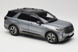 Ford Explorer Szürke OEM 1:18 FORD2020 Fém – 6. kép a 8-ből