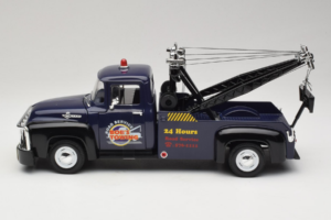 Ford F-100 Vontatóautó Bob's Towing Welly 1:18 19834-W Fém – 3. kép a 6-ből