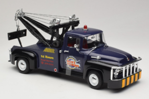 Ford F-100 Vontatóautó Bob's Towing Welly 1:18 19834-W Fém – 4. kép a 6-ből
