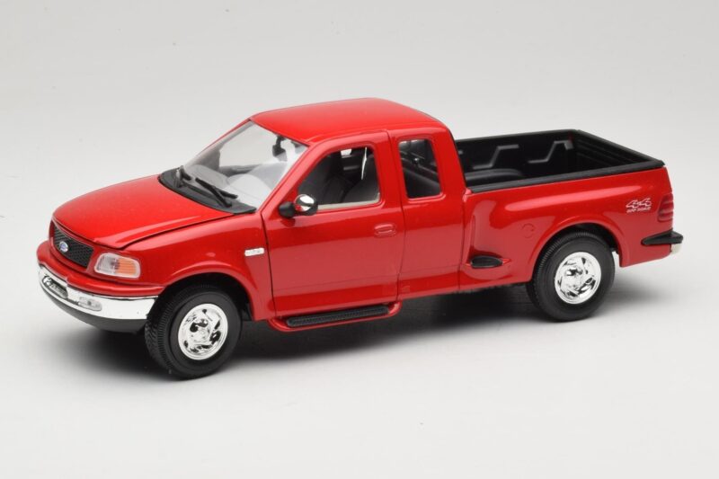 Ford F-150 Flareside SuperCab Piros Mira 1:18 6217 Fém