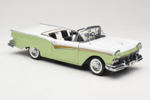 Ford Fairlane Skyliner Zöld & Fehér Sun Star 1:18 FORD003 Fém – 7. kép a 9-ből