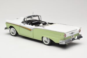Ford Fairlane Skyliner Zöld & Fehér Sun Star 1:18 FORD003 Fém – 8. kép a 9-ből