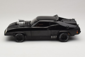 Ford Falcon XB Interceptor Mad Max 2 The Road Warrior AUTOart 1:18 72745 Fém – 4. kép a 8-ből
