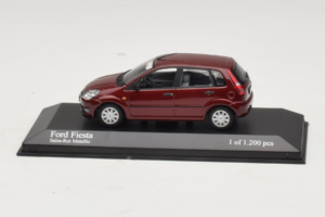 Ford Fiesta Mk5 Piros Metál Minichamps 1:43 400081101 Fém