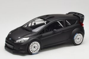 Ford Fiesta RS WRC Street Mk7 Matt Fekete Minichamps 1:18 151110892 Fém