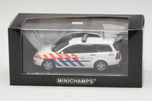 Ford Focus Turnier Politie Minichamps 1:43 430087092 Fém – 4. kép a 4-ből