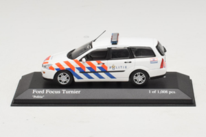 Ford Focus Turnier Politie Minichamps 1:43 430087092 Fém