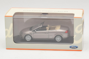 Ford Focus Mk2 CC Szürke Minichamps 1:43 FORD005 Fém – 4. kép a 4-ből