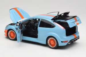 Ford Focus RS LM Classic Edition Gulf 1968 Ford GT40 Tribute Minichamps 1:18 100080068 Fém – 5. kép a 8-ből