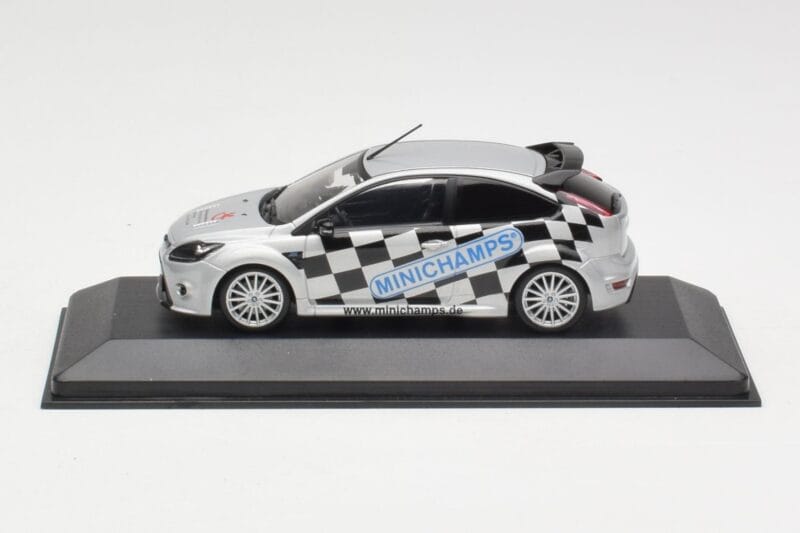 Ford Focus RS Mk2 Toy Fair Nuremberg 2010 Minichamps 1:43 403088105 Fém