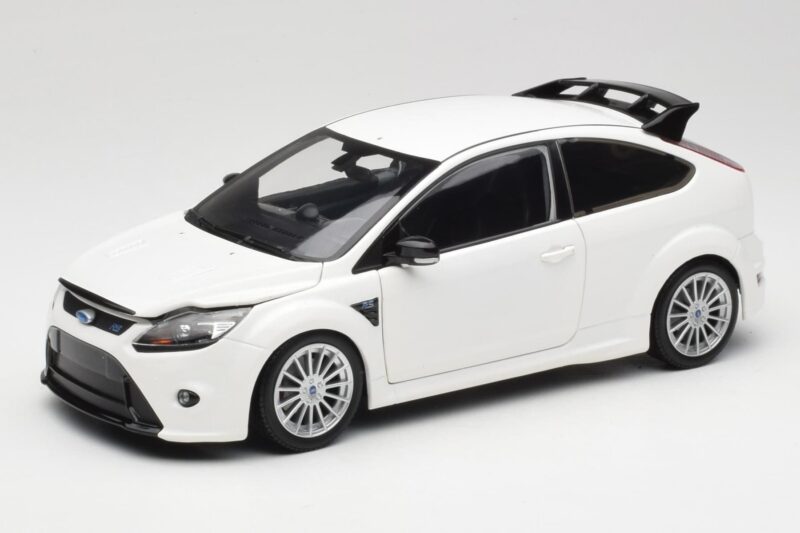Ford Focus RS Mk2 Fehér Minichamps 1:18 100080002 Fém