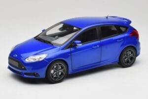 Ford Focus ST Mk2 Blue Metallic Minichamps 1:18 110082001 Fém