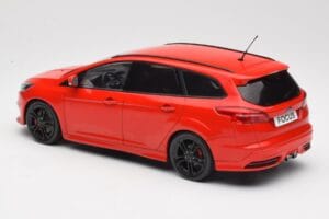 Ford Focus ST Turnier Mk3 Race Red MCG 1:18 MCG18466 Fém – 5. kép a 6-ből