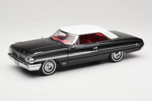 Ford Galaxie 500 Fekete Sun Star 1:18 1442 Fém