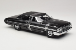 Ford Galaxie 500 Men in Black 3 Movie GreenLight 1:18 15301 Fém – 4. kép a 6-ből