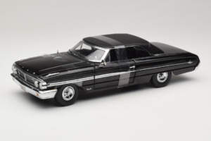 Ford Galaxie 500 Men in Black 3 Movie GreenLight 1:18 15301 Fém