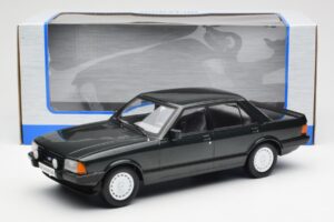 Ford Granada Mk2 2.8 Injection Sötétzöld MCG 1:18 MCG18263 Fém – 6. kép a 6-ből