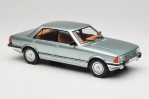 Ford Granada Mk2 2.8 Ghia Light Green Metallic MCG 1:18 MCG18535 Fém – 4. kép a 6-ből