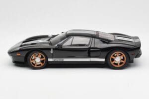 Ford GT Fekete Fehér Csíkokkal AUTOart 1:18 73023 Fém – 4. kép a 8-ből