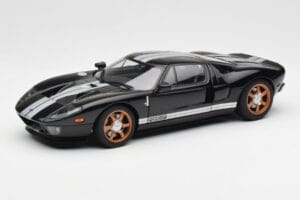 Ford GT Fekete Fehér Csíkokkal AUTOart 1:18 73023 Fém