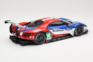 Ford GT GTE #68 D. Muller / J. Hand / S. Bourdais Chip Ganassi Racing LMGTE Pro 24 Hours of Le Mans 2016 Winner Minichamps 1: – 2. kép a 6-ből