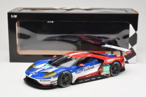 Ford GT GTE #68 D. Muller / J. Hand / S. Bourdais Chip Ganassi Racing LMGTE Pro 24 Hours of Le Mans 2016 Winner Minichamps 1: – 6. kép a 6-ből