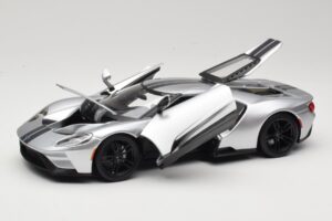Ford GT Ezüst Maisto 1:18 31384 Fém – 2. kép a 8-ből
