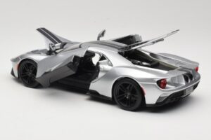 Ford GT Ezüst Maisto 1:18 31384 Fém – 5. kép a 8-ből