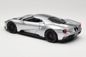Ford GT Ezüst Maisto 1:18 31384 Fém – 7. kép a 8-ből