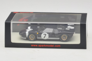 Ford GT40 Mk I #7 B. Bondurant / U. Maglioli 24 Hours of Le Mans 1965 Spark 1:43 S4536 Gyanta – 4. kép a 4-ből