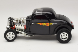 Ford Hot Rod Fekete Rydell High Grease ERTL 1:18 36602 Fém – 3. kép a 6-ből