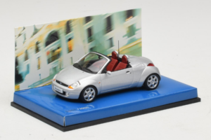Ford Ka Kabrió Ezüst Minichamps 1:43 403086434 Fém – 2. kép a 4-ből