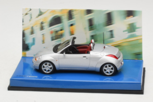 Ford Ka Kabrió Ezüst Minichamps 1:43 403086434 Fém