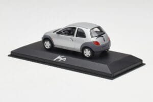 Ford Ka Mk1 Ezüstszürke Minichamps 1:43 130248 Fém – 3. kép a 4-ből