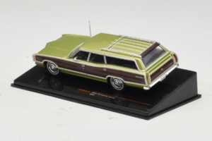 Ford LTD Country Squire Green Bronze IXO 1:43 CLC608N Fém – 3. kép a 5-ből
