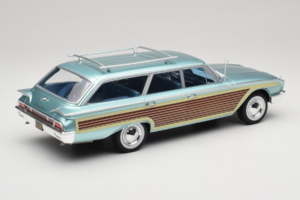 Ford Country Squire Kék MCG 1:18 MCG18049 Fém – 2. kép a 6-ből