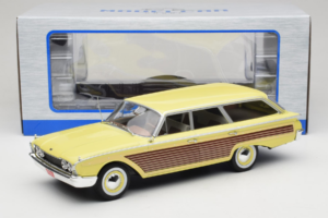 Ford Country Squire Sárga MCG 1:18 MCG18048 Fém – 6. kép a 6-ből