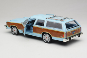 Ford LTD Country Squire Charlie's Angels Movie GreenLight 1:18 19066 Fém – 5. kép a 8-ből