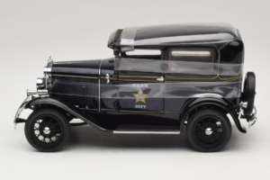 Ford Model A Tudor Police Car Motor City 1:18 43008 Fém – 3. kép a 6-ből